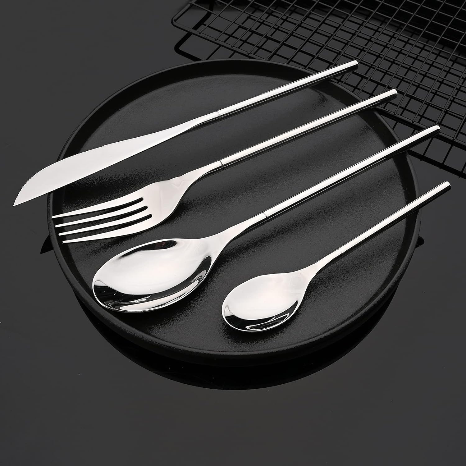 304 Flatware Set Silver Silverware Set Mirror Polished 18/8 Stainless Steel Cutlery Set with Round Handle 24 Piece Wedding Housewarming Gift Service for 6