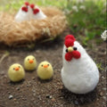 Needle Felting Kit Felt Animals Wool Felting DIY Kit : 1 Hen and 3 Chick