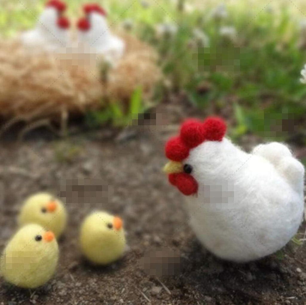 Needle Felting Kit Felt Animals Wool Felting DIY Kit : 1 Hen and 3 Chick