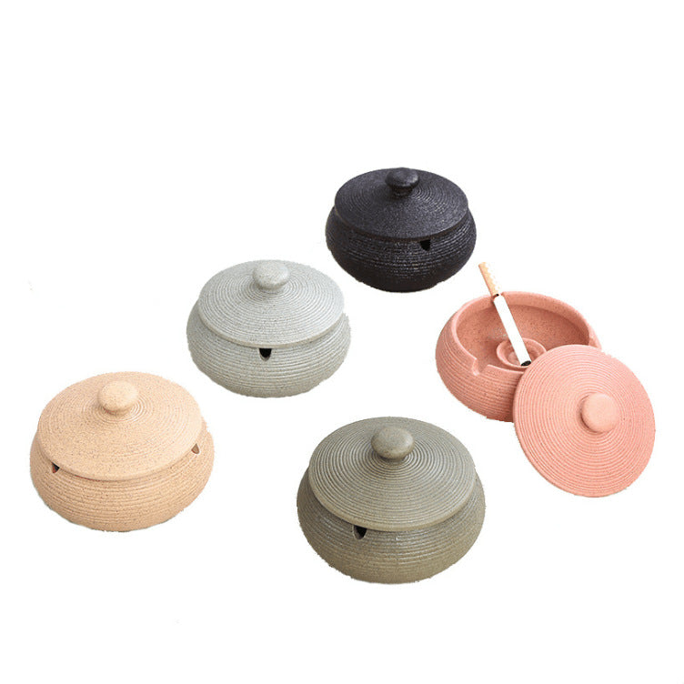 Ceramic Ashtray with Lid - Black - Wind Ashtray for Outdoor & Indoor Use - Decorative & Anti-Odor