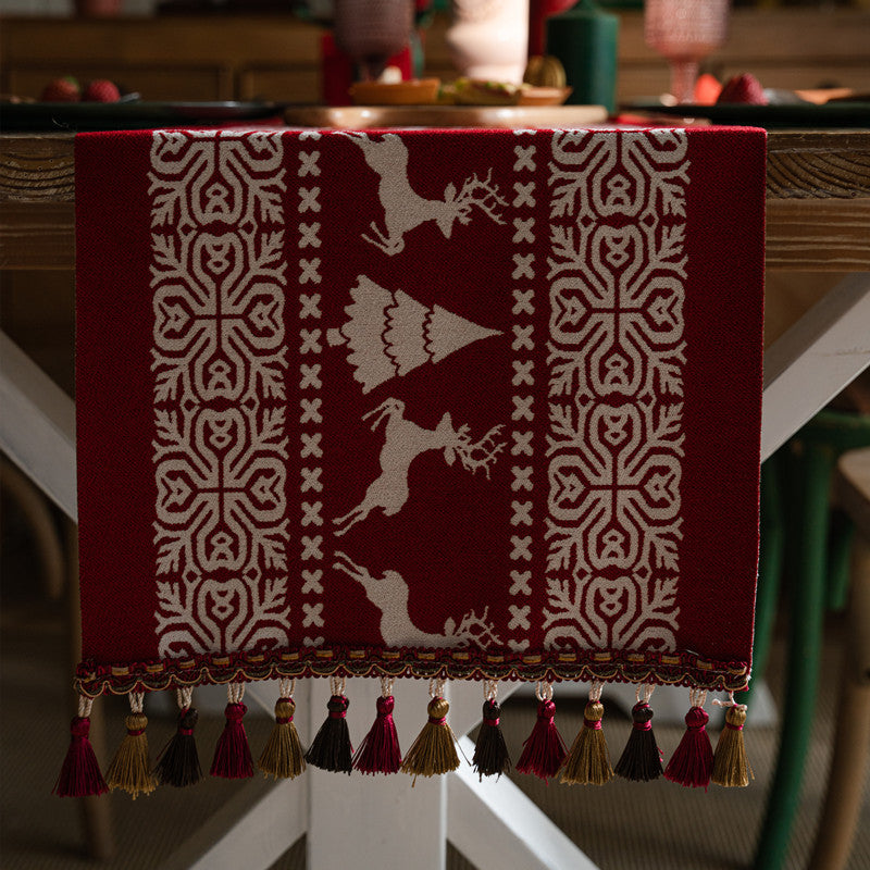 Christmas Table Runner - Christmas Tablecloth - Christmas Table Decoration - Christmas Decoration - Table Decoration - Reindeer - Christmas Tree - Snowflake - Holidays - Luxury Dinner - Winter - 35 x 180 cm - Red White - 1 Piece