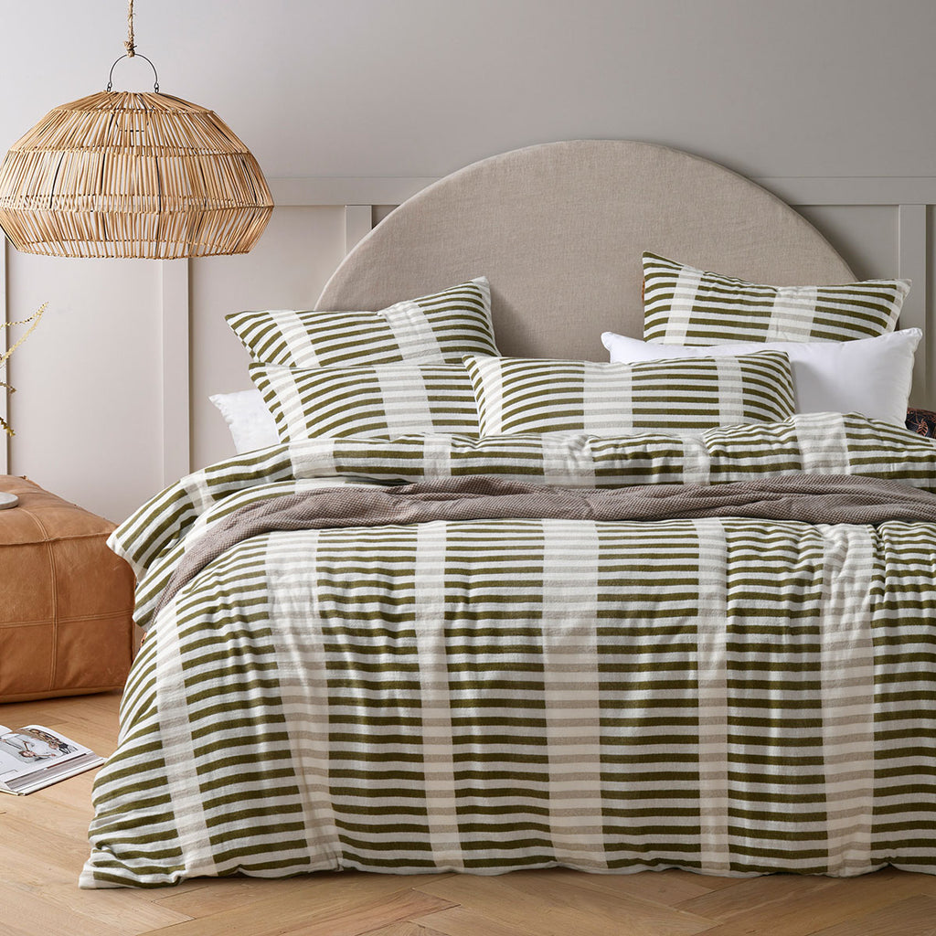 Vintage Design Homewares Tempo Green Cotton Jacquard Quilt Cover Set Queen