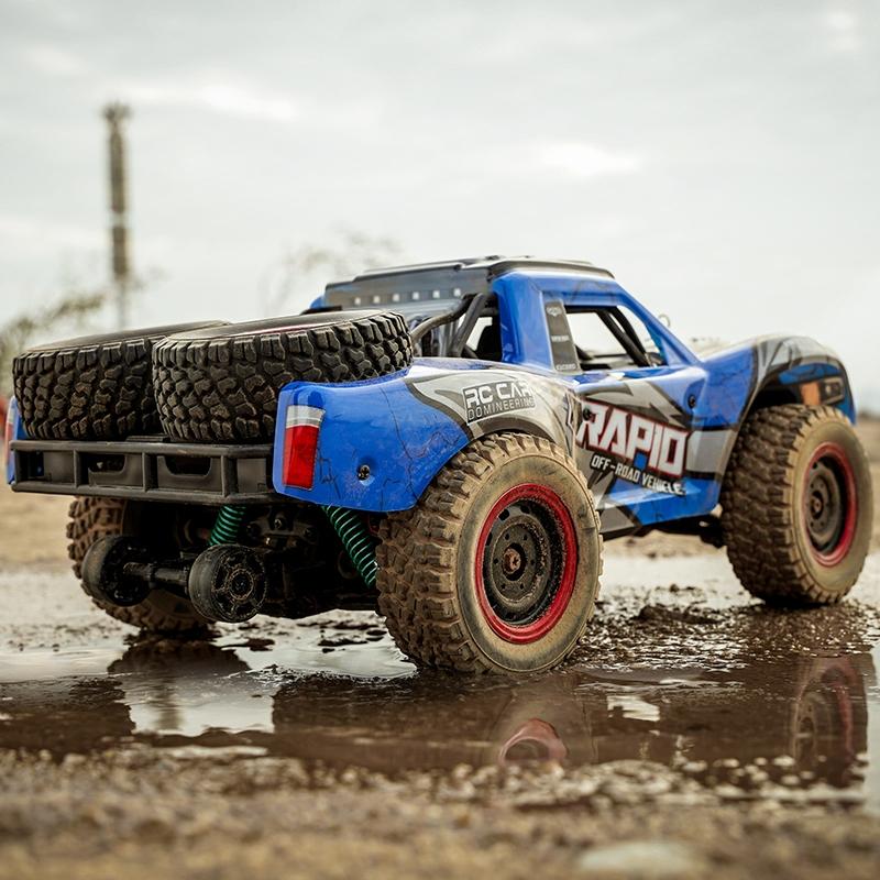 High-speed 4wd Pickup Rc Car with Full-scale High-brush Design - Blue