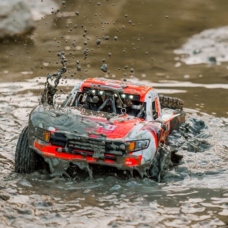 High-speed 4wd Pickup Rc Car with Full-scale High-brush Design - Blue