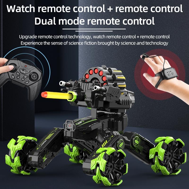 Remote Control Water Bomb Car - Four-wheel Battle Blooming Tire Spray - Blue