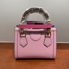Versatile Cowhide Shoulder Bag for All Occasions - Off White
