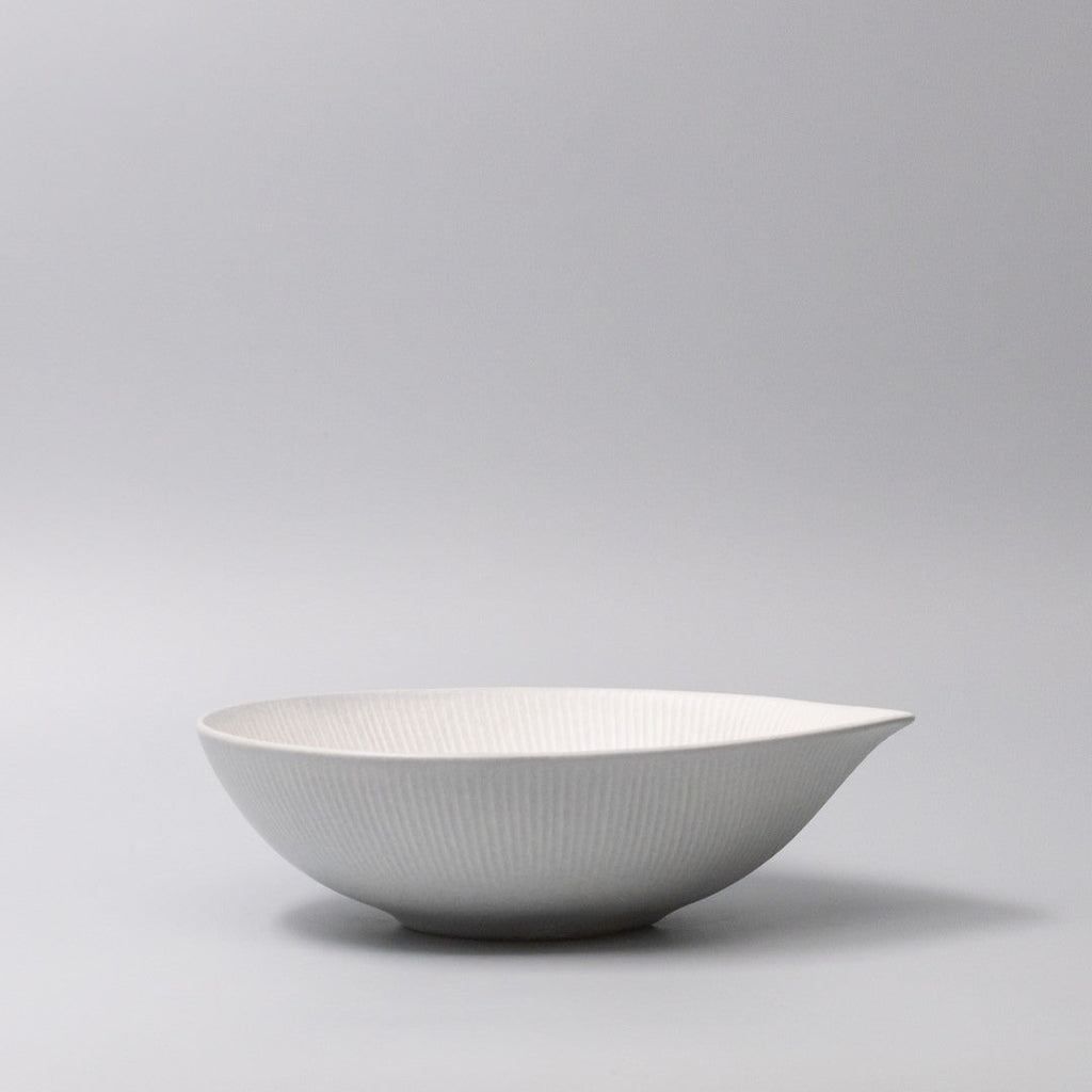 Large Bowl 24cm Snow Leaf Glaze