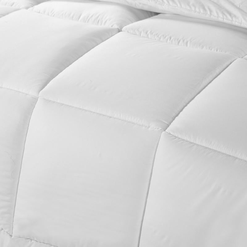 Royal Comfort 800Gsm Hotel Weight Down Alternative Quilt - Various Sizes