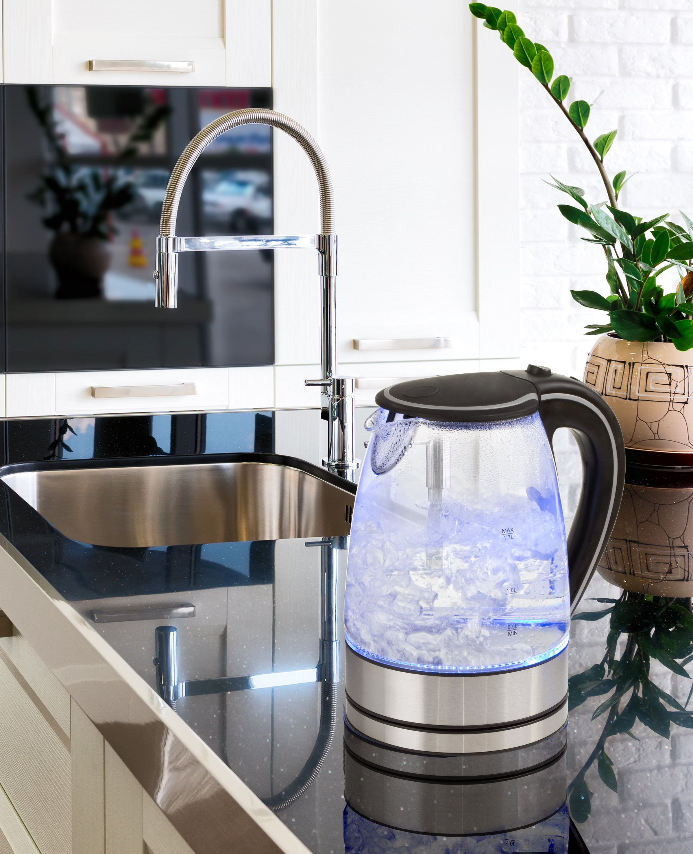 Pursonic 1.7 Litre Blue Led Glass Kettle