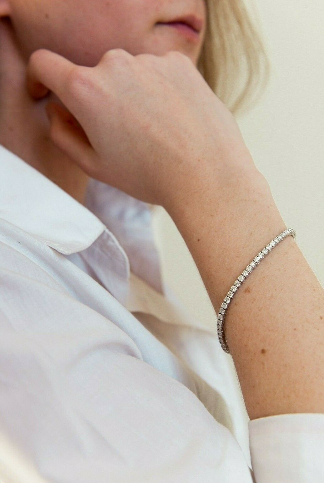 Solid Round White Gold Diamond Tennis Bracelet 18Ct Elegant Jewellery
